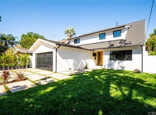 5814 Mammoth Ave, Van Nuys, CA 91401