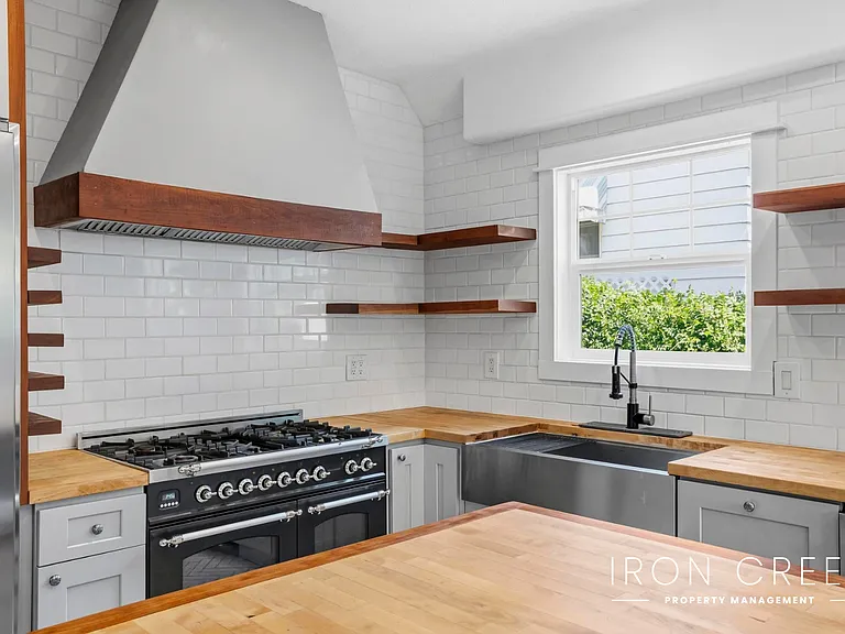 409 W Ada St — Photo 11