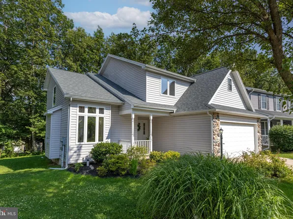 131 McKivison Ct, State College, PA 16803