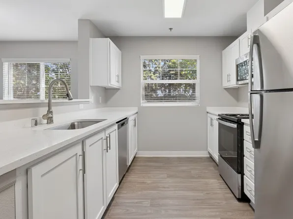 Aspens at Belvedere, 21010 39th Way S #Aa201, Seattle, WA 98198