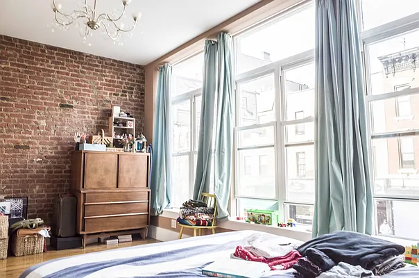 Rented by In Haus LLC | media 18