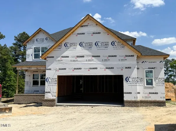 10 Diamond Creek Dr, Zebulon, NC 27597