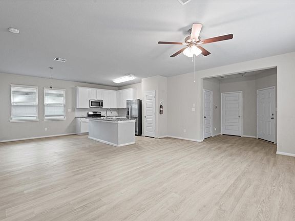 5th image of 5308 Cj Walker Ln