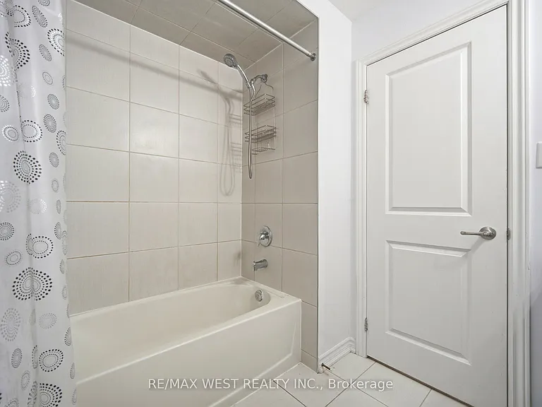 26 Hines St — Photo 36