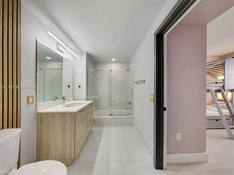 16385 Biscayne Blvd #2205 — Photo 13