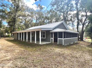 826 S Weeks St, Bonifay, FL 32425