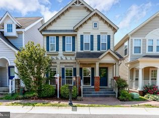 9107 Stonegarden Dr, Lorton, VA