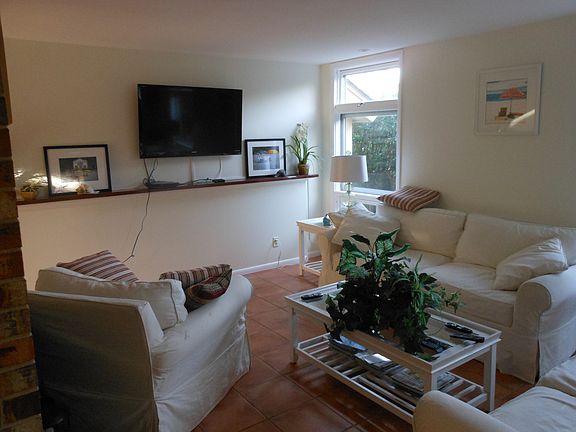 3rd image of 118 51st St