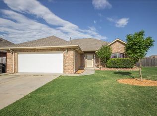 4101 Mackenzie Dr, Moore, OK 73160