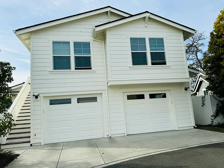 8302 Trione Cir — Photo 2