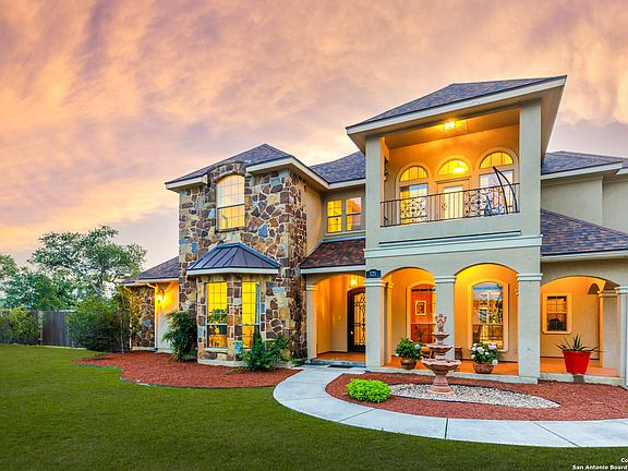 3rd image of 125 DIAMOND VIEW DR