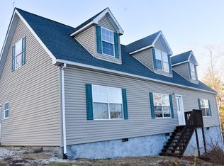 284 Hattie Williams Rd, Spruce Pine, NC 28777