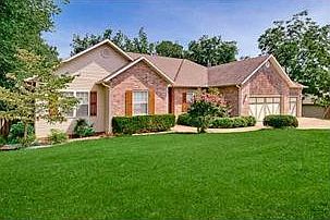 1st image of 8318 Fairway Ln