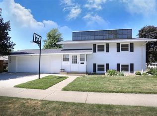 2114 E Forest St, Appleton, WI 54915
