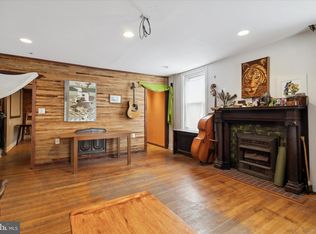 2400 E Cumberland St, Philadelphia, PA 19125