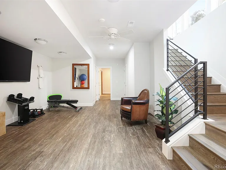 427 Milwaukee St — Photo 33