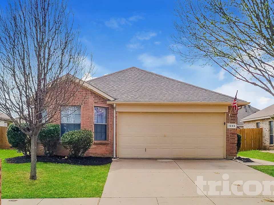 1245 Cottonwood Dr