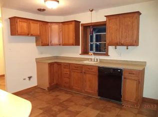 8041 S 86th Ct, Justice, IL