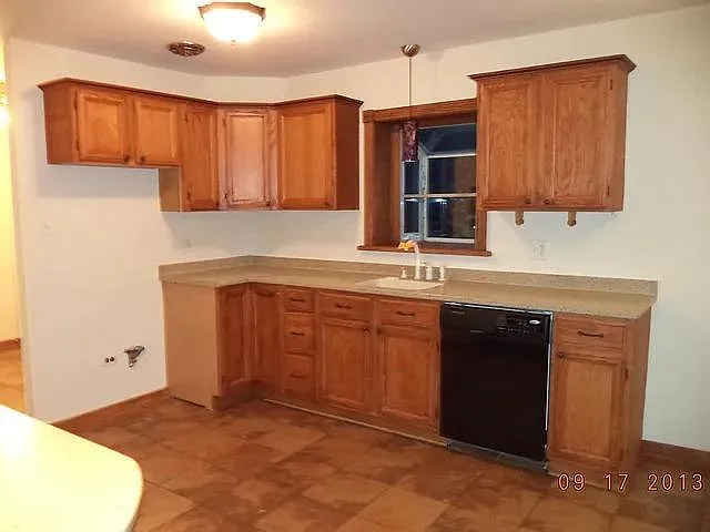 8041 S 86th Ct photo 1