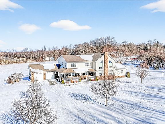 3rd image of 6133 Tanner Rd
