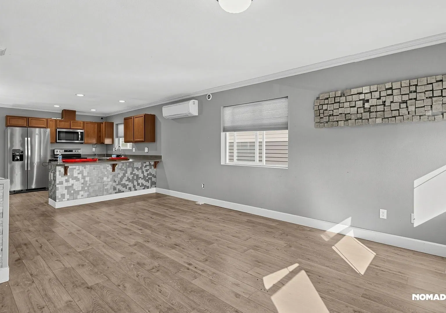 Charming 2BR Duplex in Tacoma — Photo 3