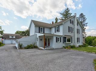 56 Paradise Ln, Ronks, PA 17572