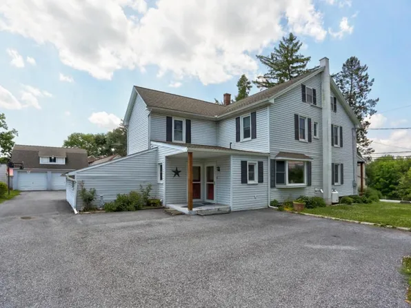56 Paradise Ln, Ronks, PA 17572
