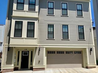 14 Murray Ct #1, Boston, MA 02128