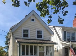 35 Reeger Ave, Hamilton, NJ 08610