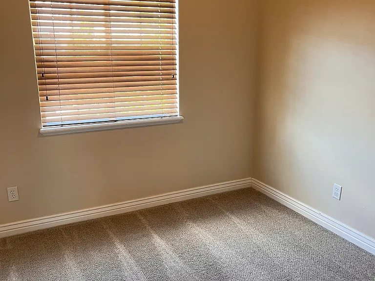 2837 W Bear Ridge Way — Photo 8
