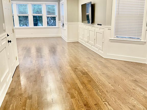 5th image of 3659 W Belle Plaine Ave #2