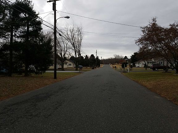 5th image of 23 Orillia Dr