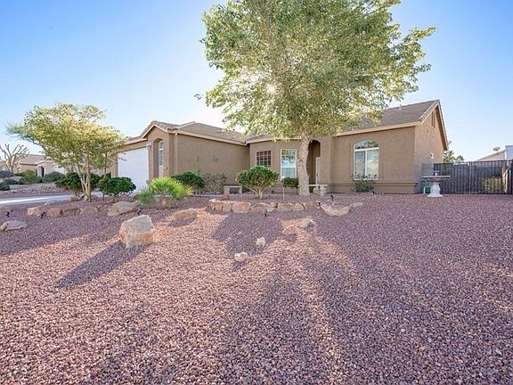 2nd image of 2792 La Paloma Dr