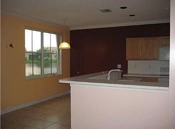 5th image of 713 Vista Meadows Dr