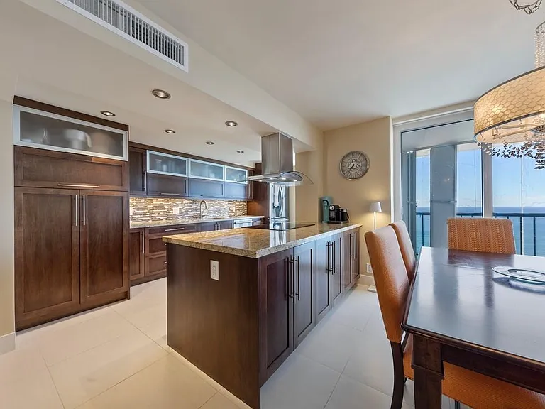 4280 Galt Ocean Dr #29C — Photo 38
