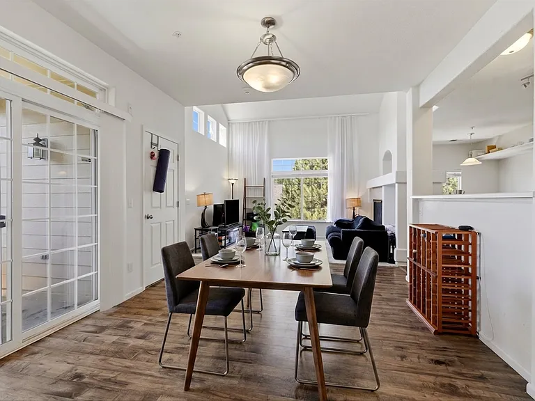 1509 S Florence Ct #215 — Photo 3