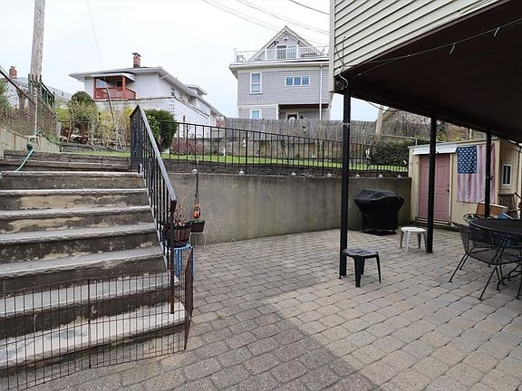 Common back yard