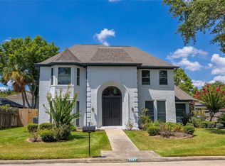 3147 Country Club Blvd, Stafford, TX 77477