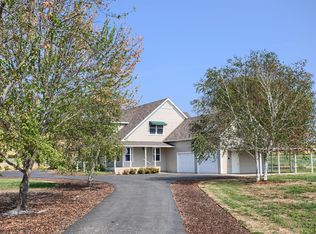 2242 Reese Creek Rd, Eagle Point, OR 97524