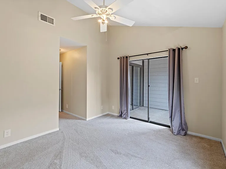 203 E 31st St #311 — Photo 21