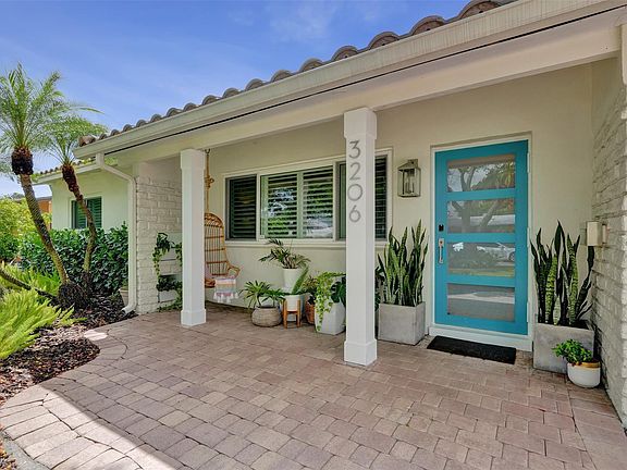 4th image of 3206 Robbins Road