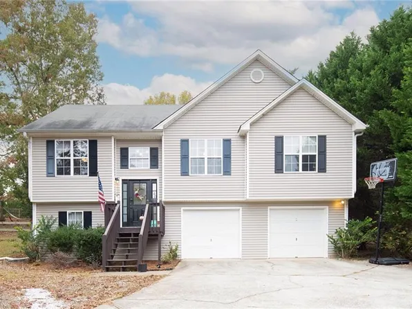 8325 Gabriel Ct, Gainesville, GA 30506