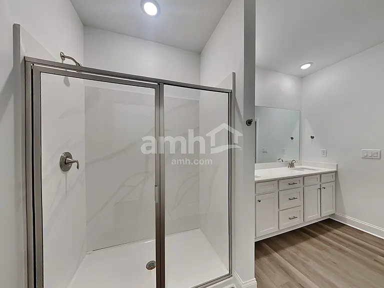 1605 Soapstone Rd — Photo 9