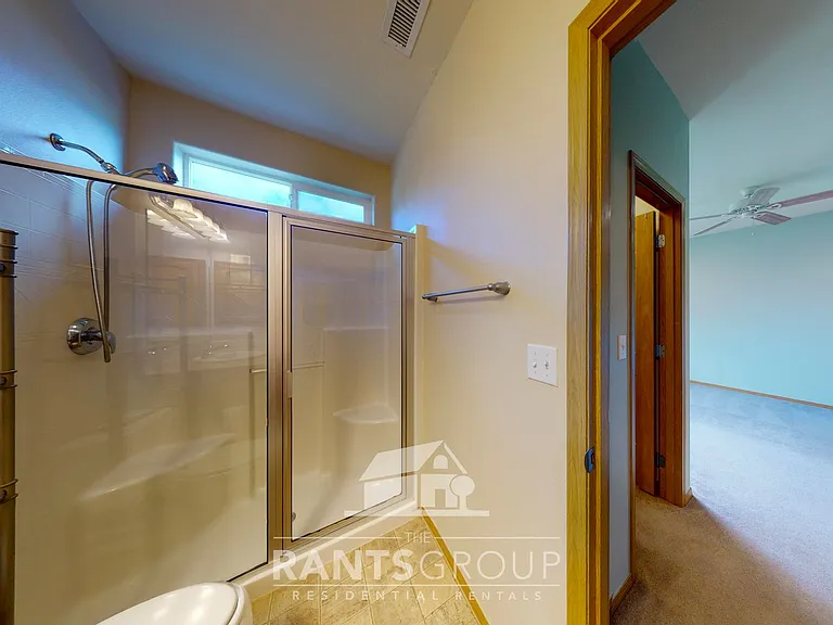 8242 Bainbridge Loop NE — Photo 18
