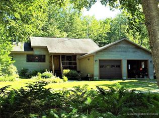 794 Plains Rd, Mount Vernon, ME 04352