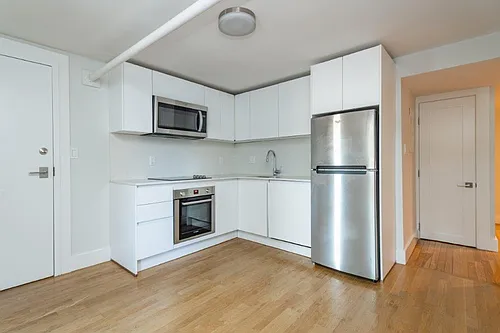 31 South St #B2 Photo 1