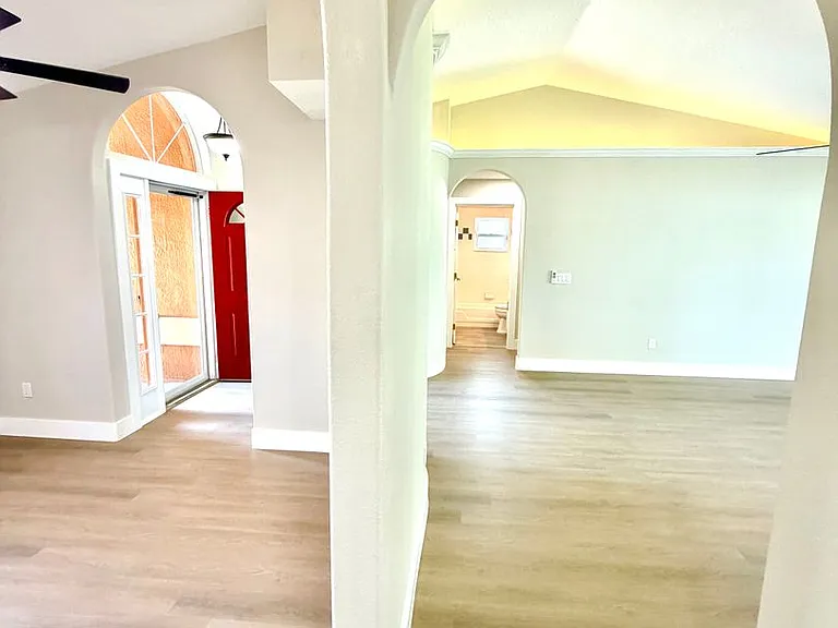 5360 N Lake Burkett Ln — Photo 33