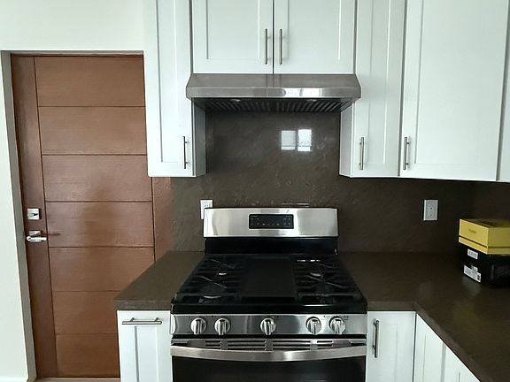 4th image of 6745 N Atoll Ave