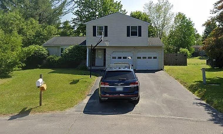 1st image of 8153 Adamello Cir