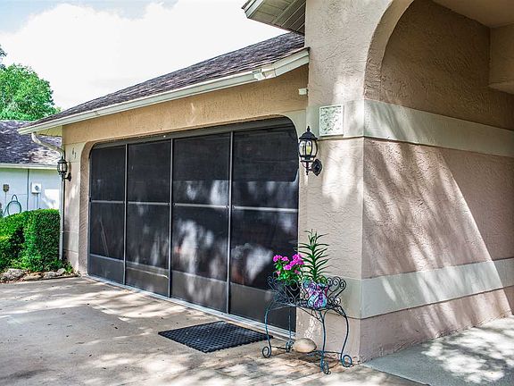 4th image of 63 Westlee Ln
